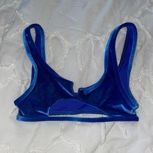 frankie’s bikini blue velvet top